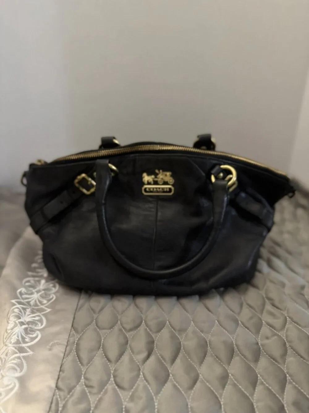 COACH BLACK LEATHER SOPHIA SATCHEL - Picture 2 of 11
